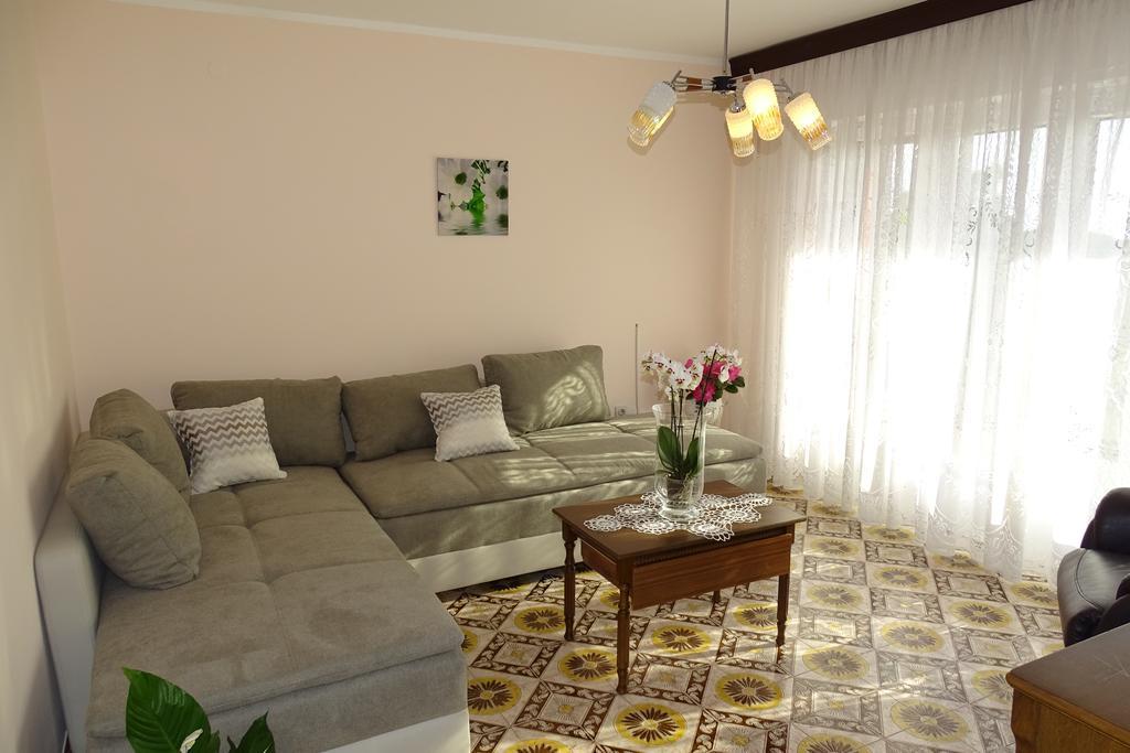 Apartment Parenzana Bibali 65 A 52460-Buje Zewnętrze zdjęcie